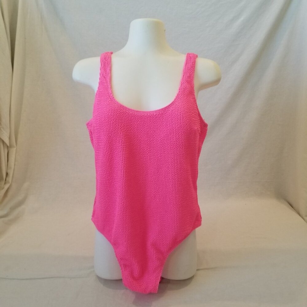 NEW! Women's Backless One-Piece Ribbed Lined High Cut Bathing Suit - Size Large